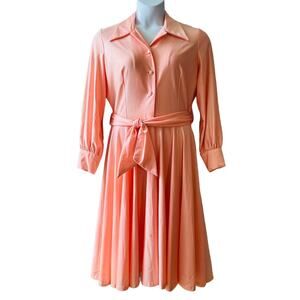 VINTAGE 1970s Peach Polyester Jersey Shirt Dress with Matching Belt Size Large